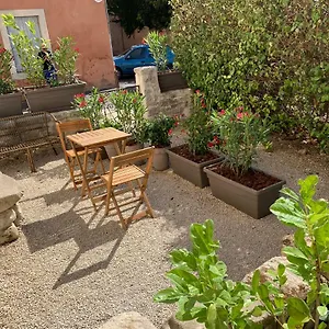 les-lauriers.fr-provencehotel.com/